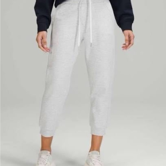 🍋🍋🩶🩶 Women's Gray Jogger - Picture 1 of 7